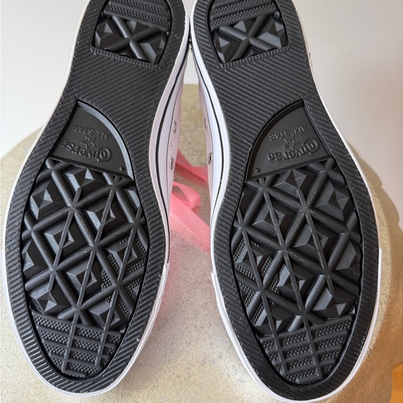 Converse - Hello Kitty White and Pink Bedazzled High-Top Sneakers - Picture 14 of 16